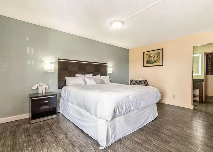 Rodeway Inn On Historic Route 66